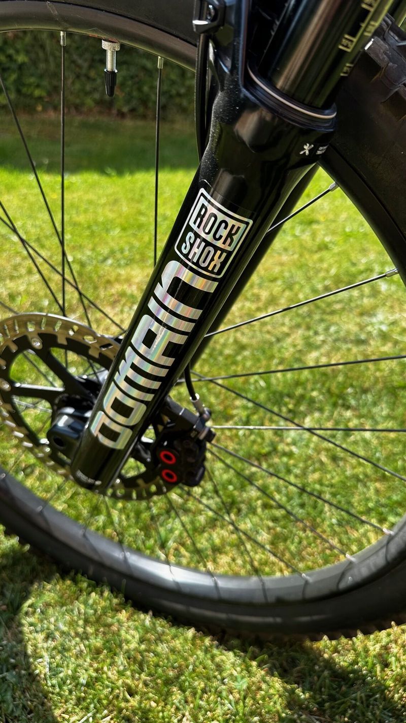 Karbonový e-bike RADON RENDER 8.0 625 - nájezd 1.400 km