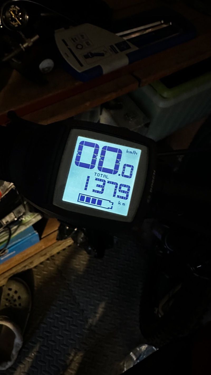 Karbonový e-bike RADON RENDER 8.0 625 - nájezd 1.400 km