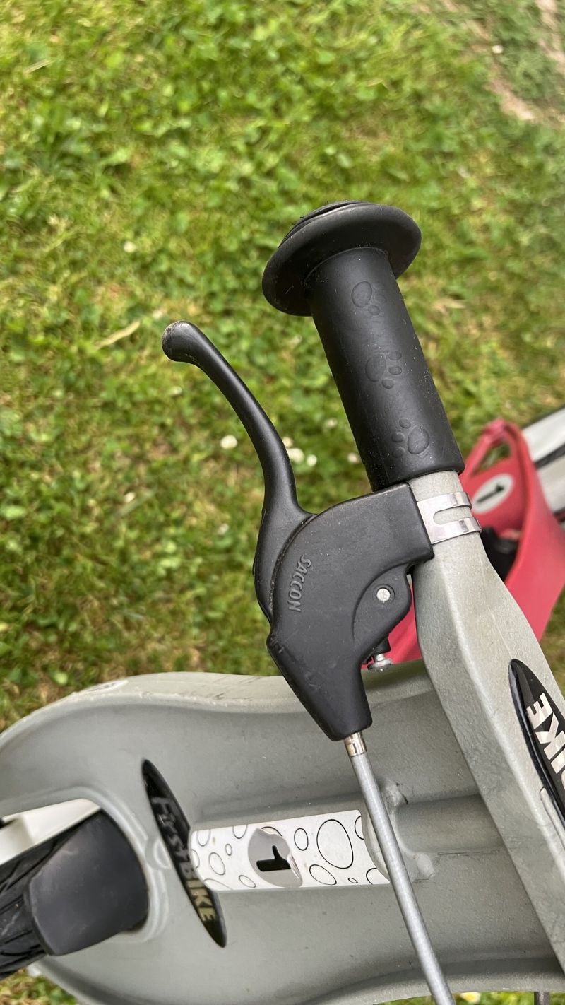 Odrážedlo FirstBike s adaptérem na snížení výšky
