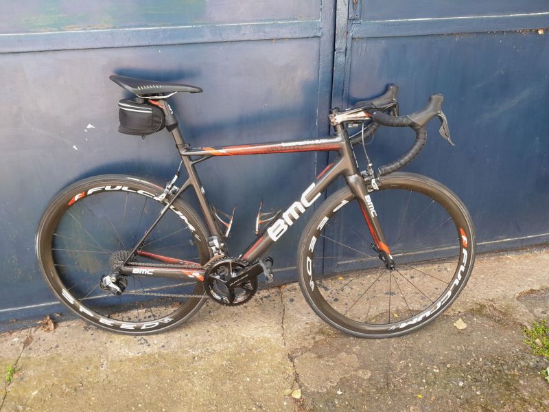 Prodám silniční kolo na rámu BMC SLR 01 vel 54