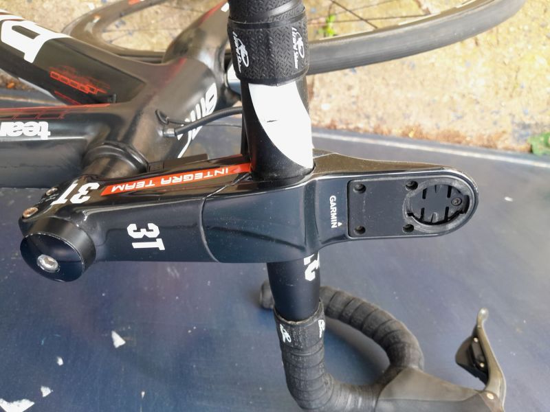 Prodám silniční kolo na rámu BMC SLR 01 vel 54