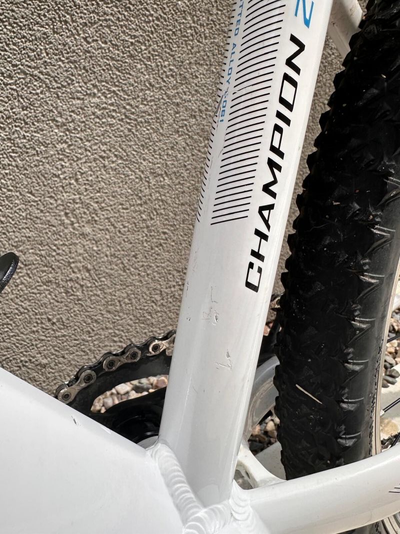 Prodám horské kolo Author Champion 26 – lehké juniorské MTB s hliníkovým rámem a sportovním osazením