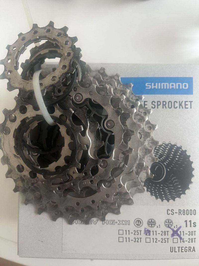 Prodám Kazetu Shimano Ultegra, CS-R8000 - 11s 11/30z