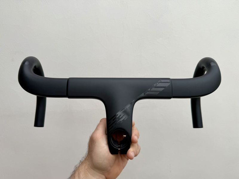 Nový kokpit Forza Cirrus Pro 380/90 (Ridley)