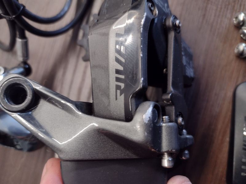 Gravel sada axs 12s