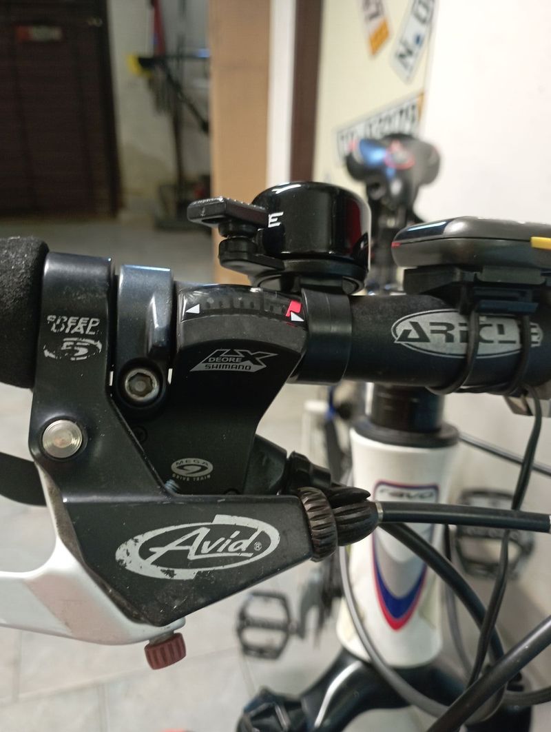 Ravo Racing XC vel. M 17"