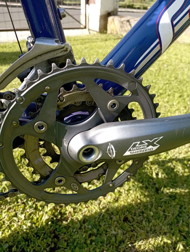 Ravo Racing XC vel. M 17"
