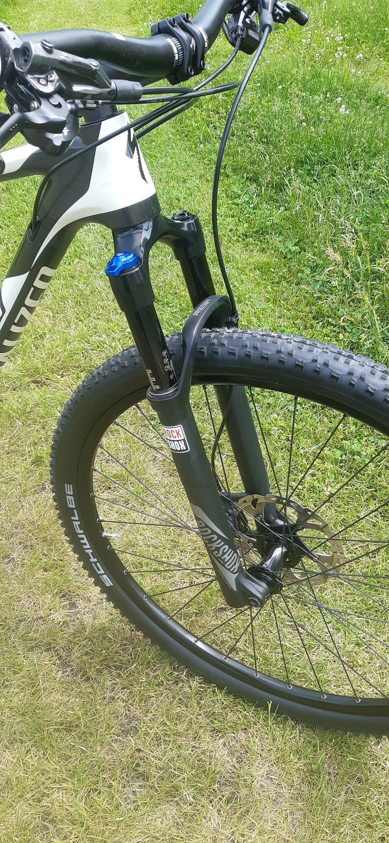 KARBONOVÉ HORSKÉ KOLO SPECIALIZED