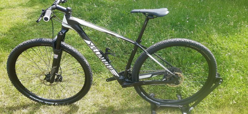 KARBONOVÉ HORSKÉ KOLO SPECIALIZED