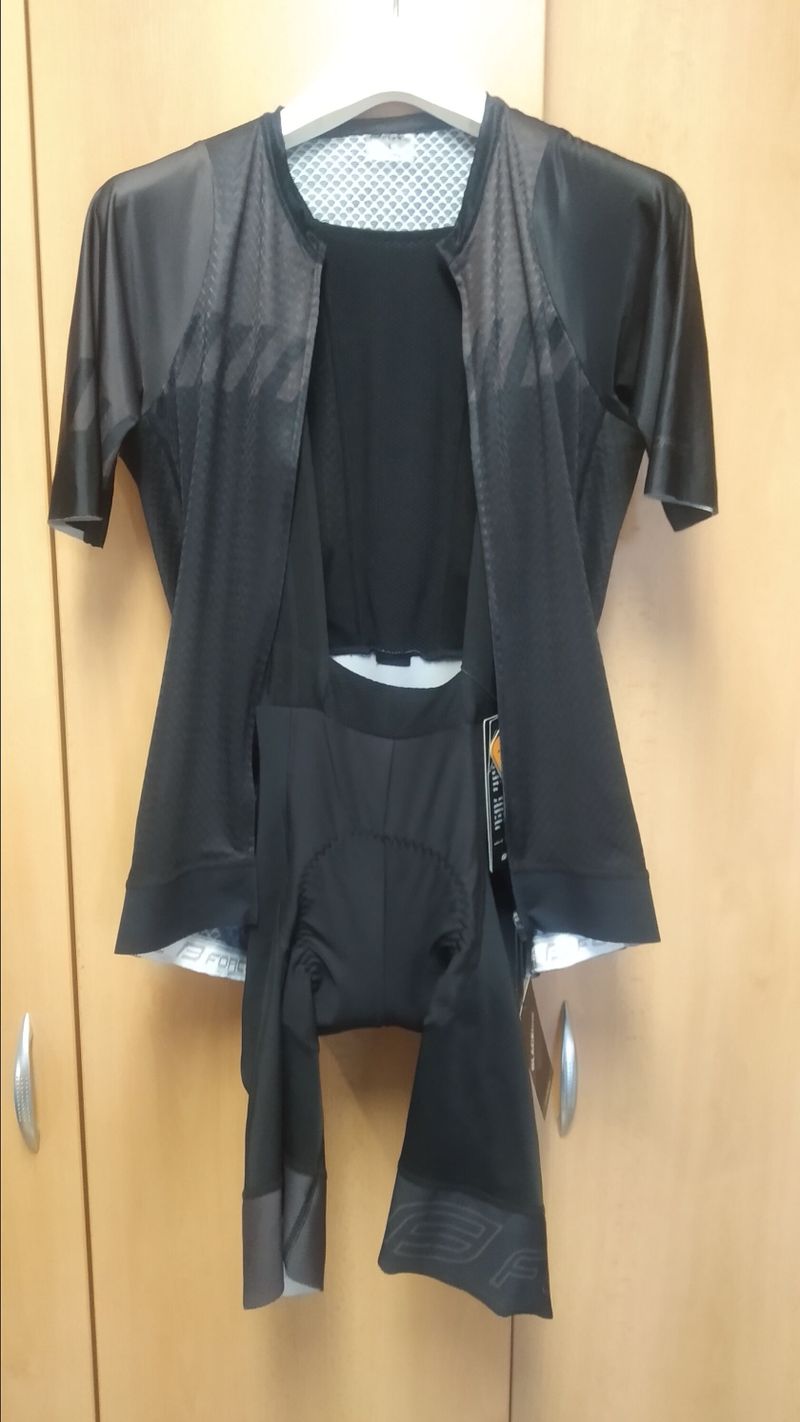Cyklo komplet dres kraťasy Force