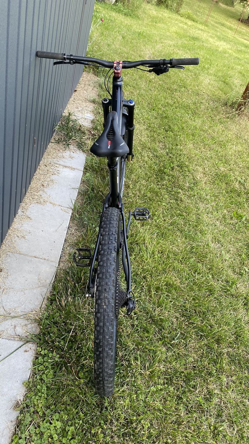 Horské kolo GIANT Stance 29 2020