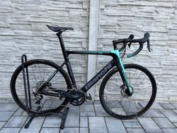 Bianchi aria Ultegra disc 
