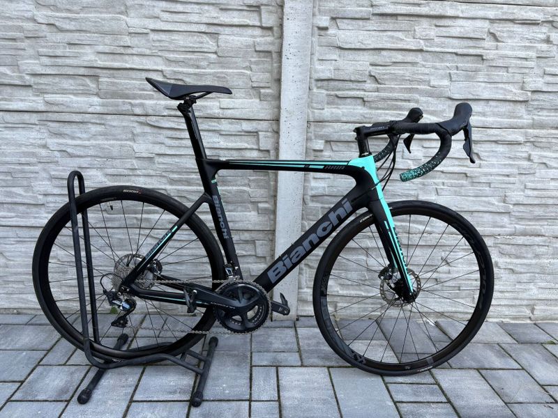 Bianchi aria Ultegra disc 