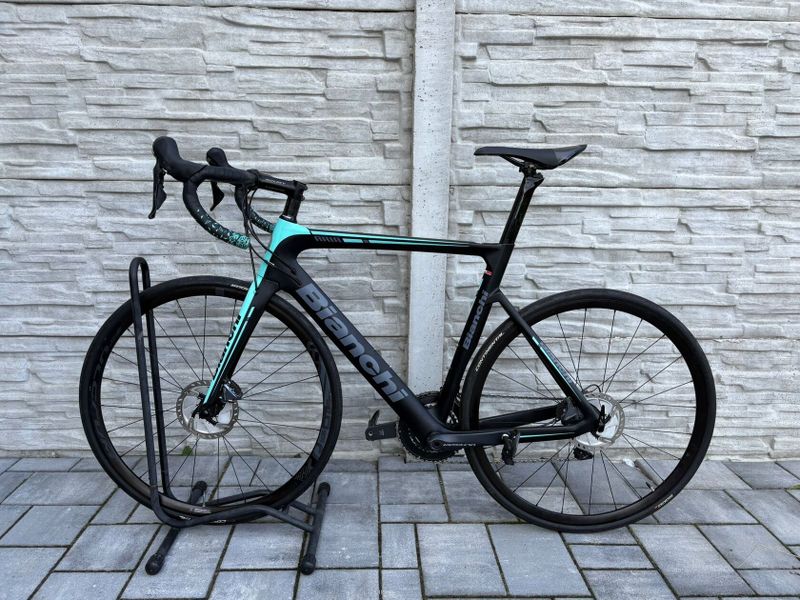 Bianchi aria Ultegra disc 