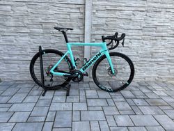 Bianchi aria Ultegra disc 