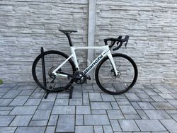 Bianchi aria ultegra disc 