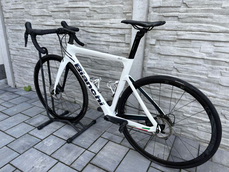 Bianchi aria ultegra disc 