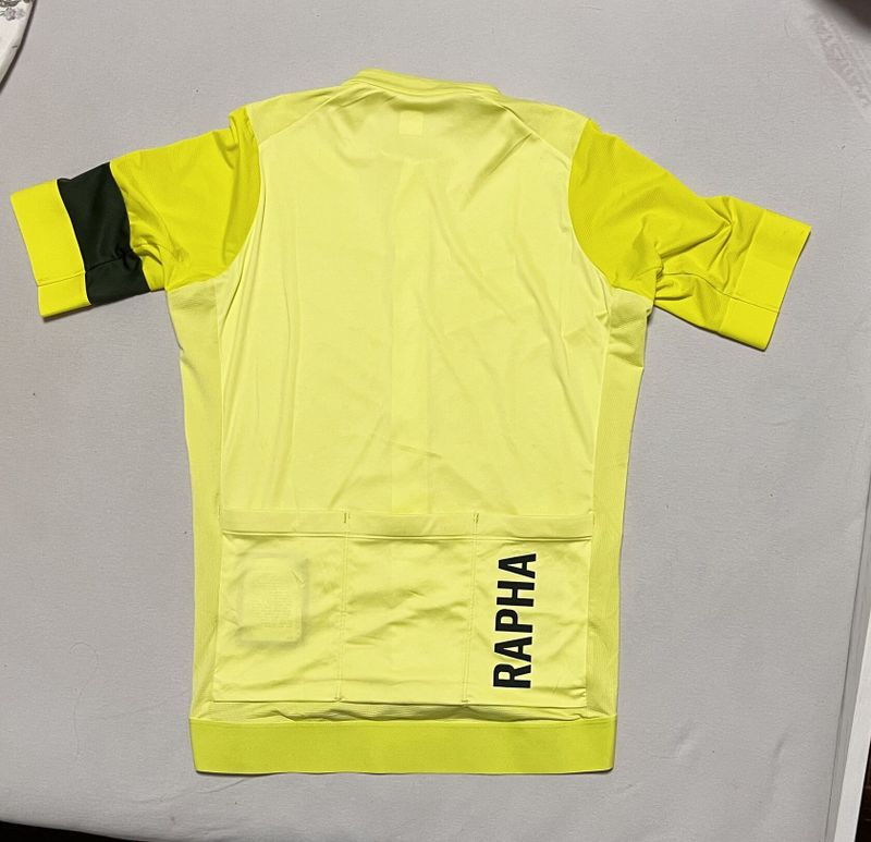 3x Rapha, 1x Alé