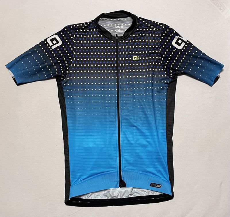 3x Rapha, 1x Alé