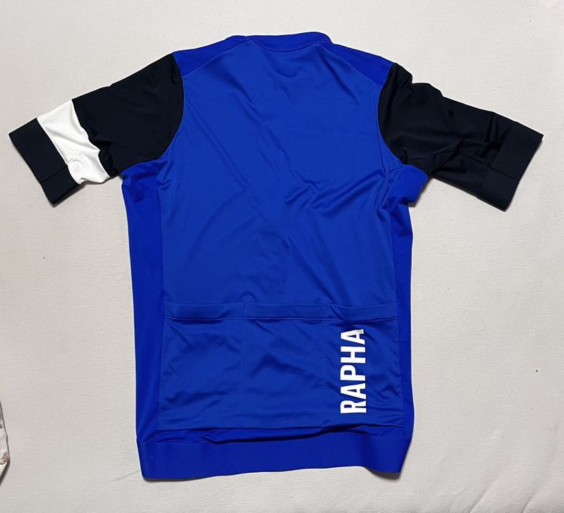 3x Rapha, 1x Alé