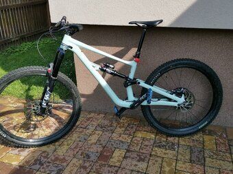 Prodám Specialized status 160 vel.M