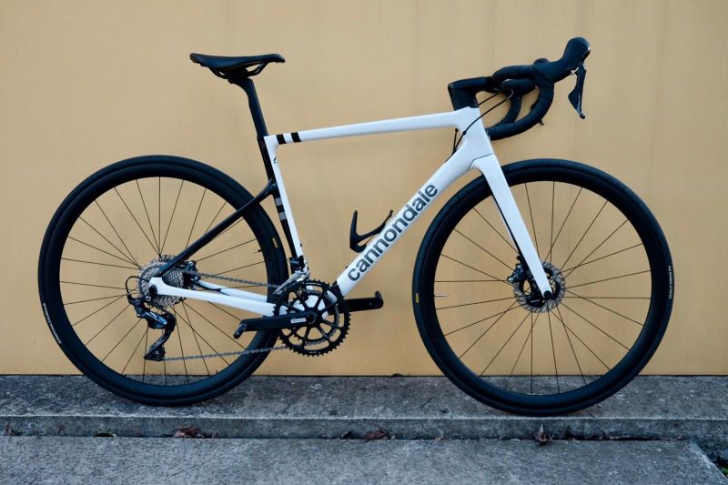 Kolo Cannondale SuperSix EVO Disc Ultegra CAS 2022 velikost 51