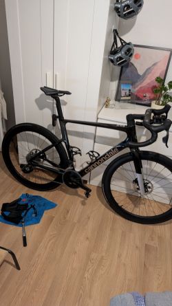 Cannondale SuperSix Evo Rival AXS 56cm