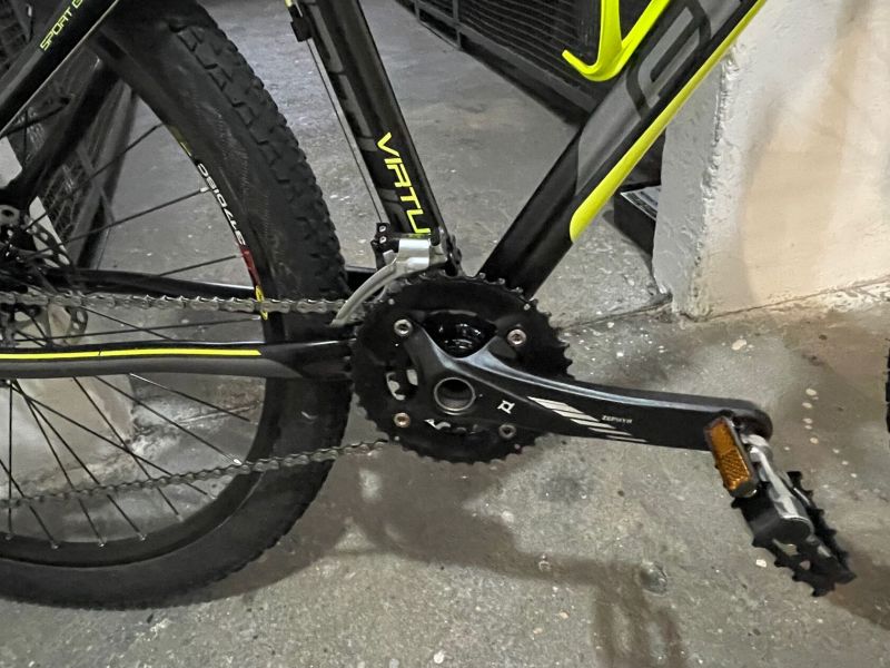Prodám postavené kolo na rámu FORCE, vel. cca 15", kola 26" - vhodné pro dítě od 135 cm