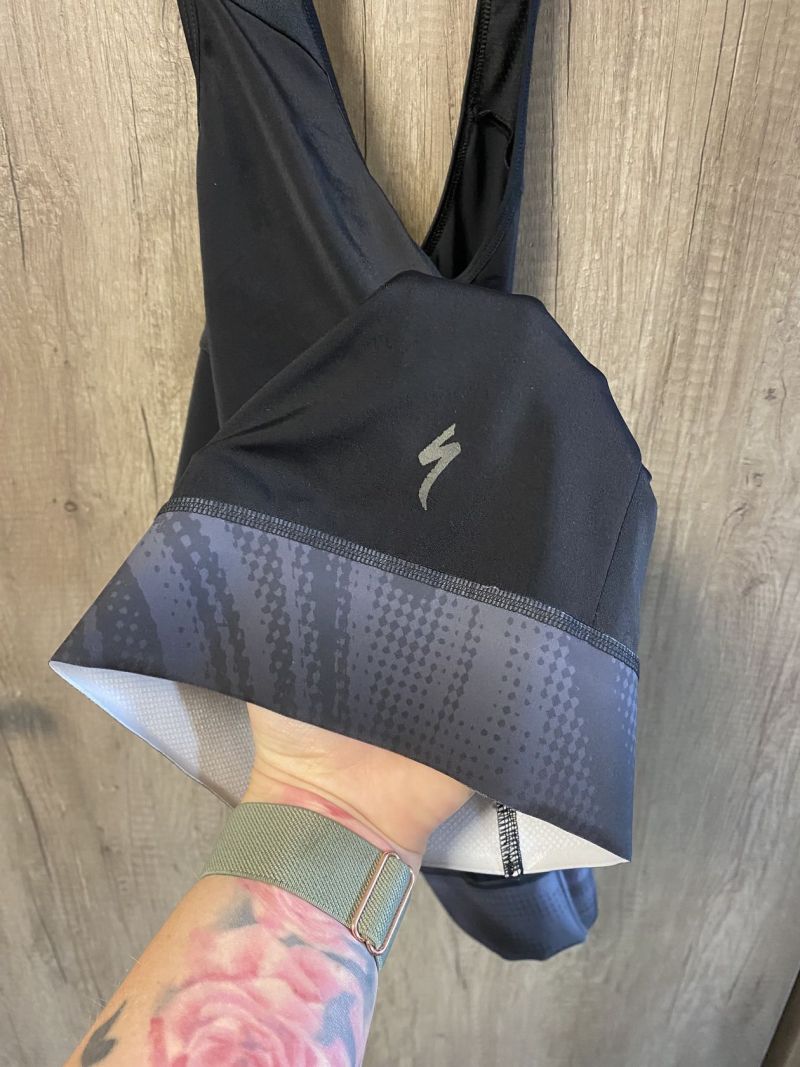 Nové Bibs Specialized