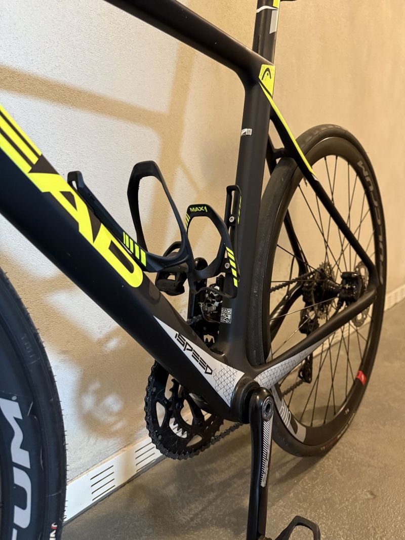 Celokarbonové silniční kolo HEAD I-Speed Team vel. 54