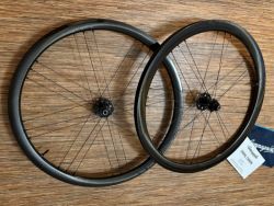 Campagnolo SHAMAL CARBON DB 2WF. 