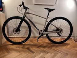 Trekingové kolo Specialized Sirrus X 2.0
