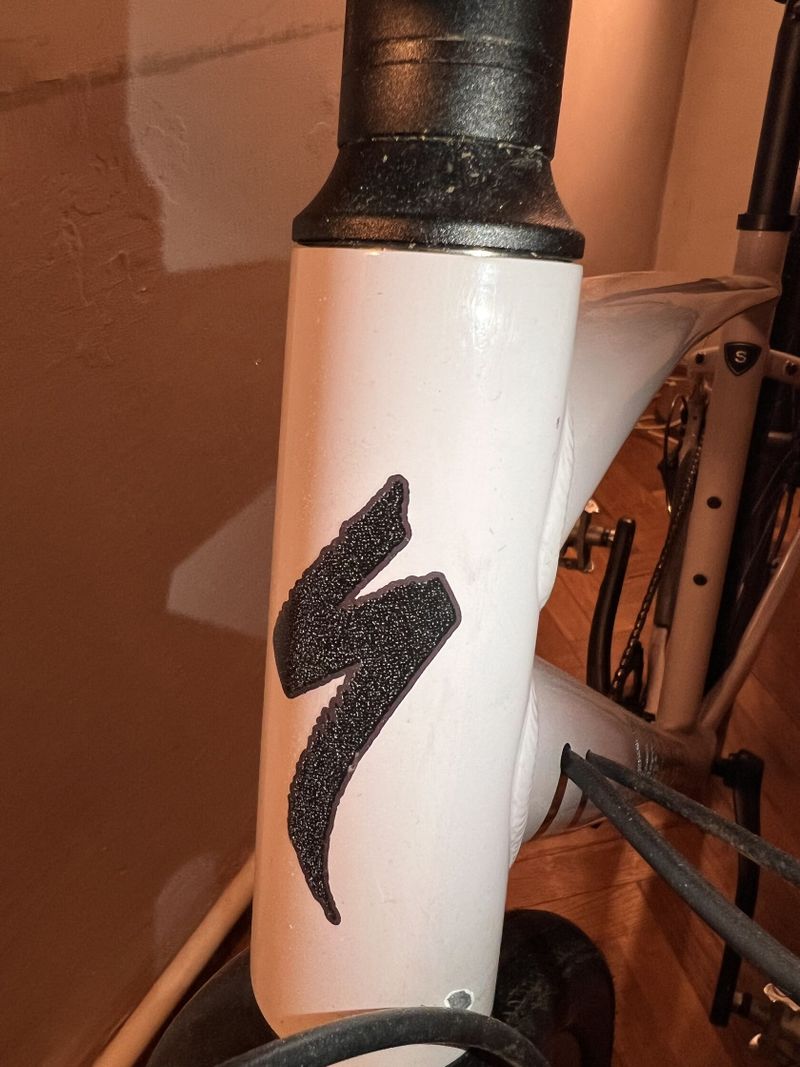 Trekingové kolo Specialized Sirrus X 2.0