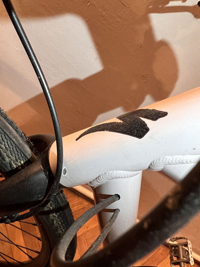 Trekingové kolo Specialized Sirrus X 2.0