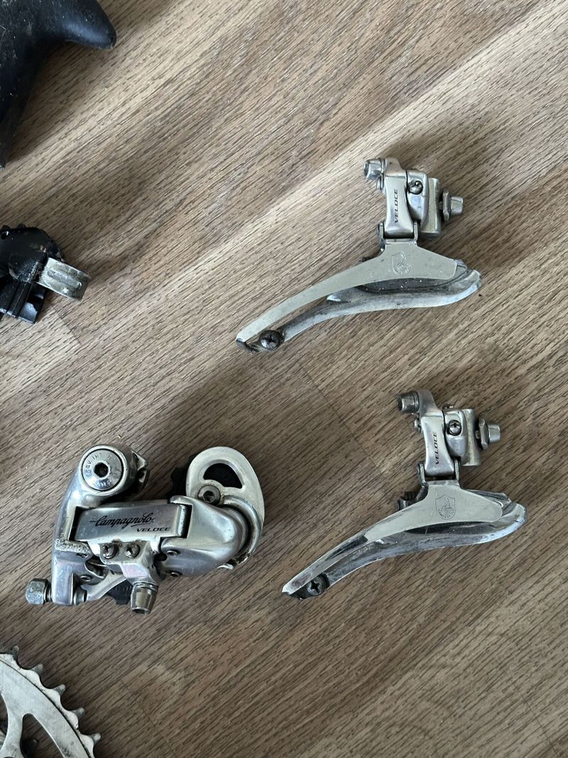Sada Campagnolo Veloce 9speed 