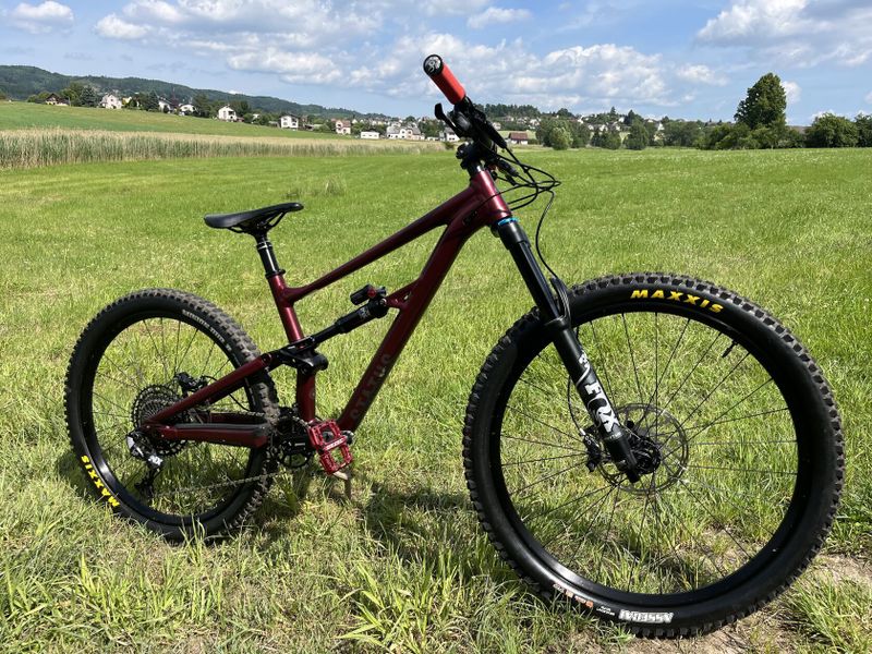 Specialized Status 160