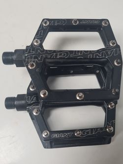 Pedály Giant VP-531E BMX
