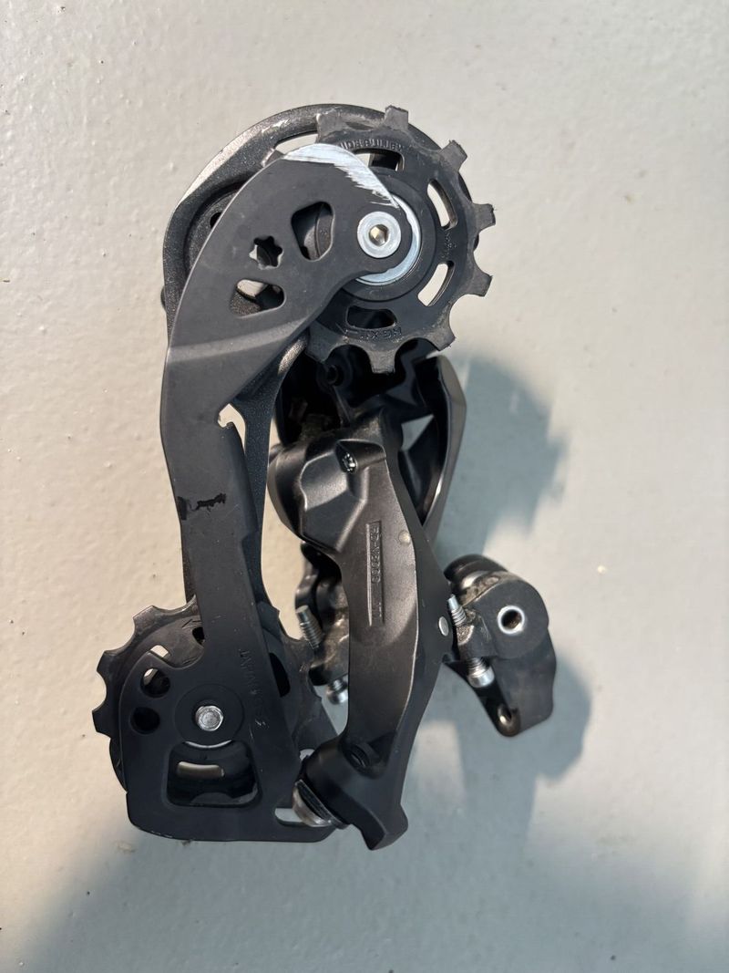 Shimano XT Kazeta CS-M8000 11-46 a Přehazovačka RD-M8000 GS