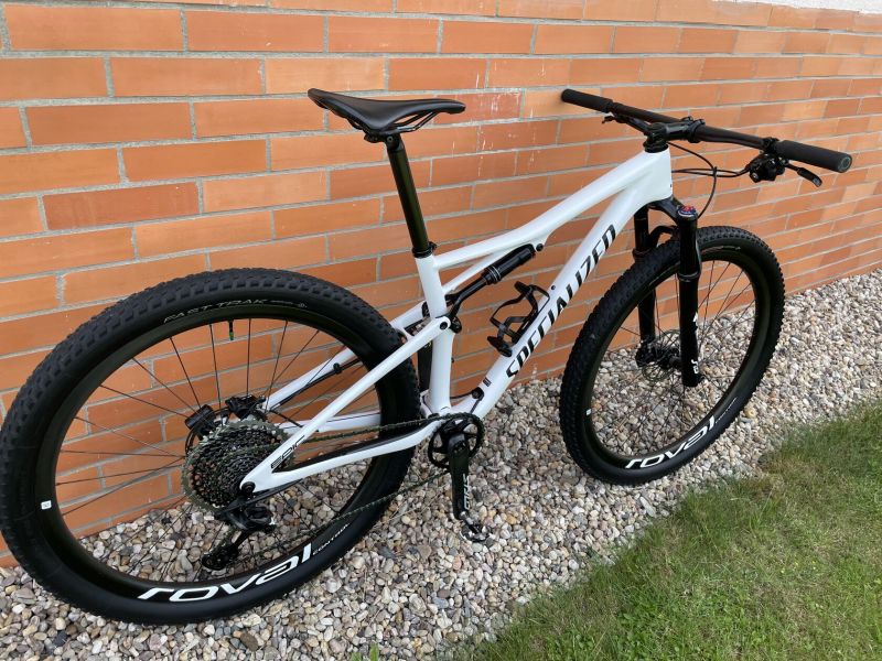 Prodám Specialized EPIC PRO velikost M