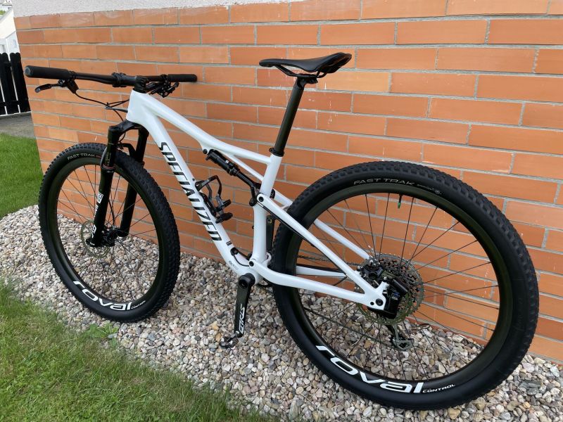 Prodám Specialized EPIC PRO velikost M