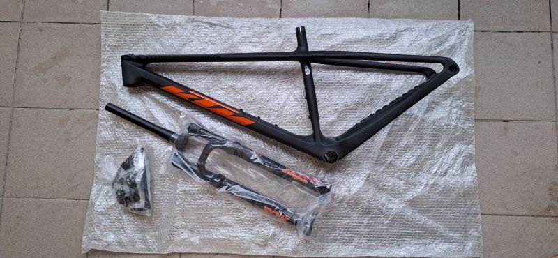 Rám KTM Myroon Master + vidlice Fox 32 Float SC - M (L)