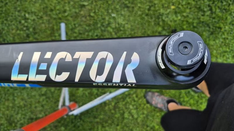 Rám Ghost Lector LC Essential "XL"