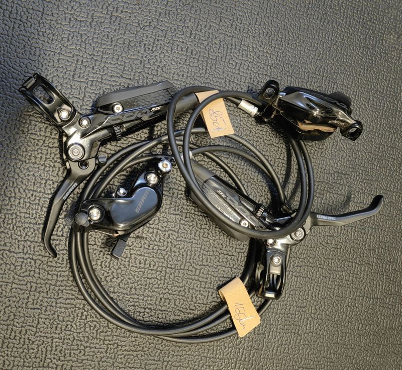 Brzdy SRAM CODE RSC