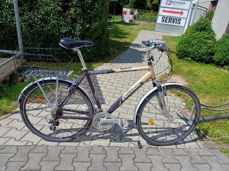 PRODÁM PÁNSKÉ TREKINGOVÉ KOLO FAVORIT PHANTOM SX