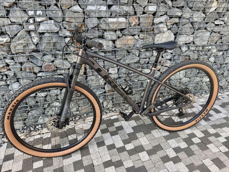 Trek Marlin 8 gen 3 vel.M