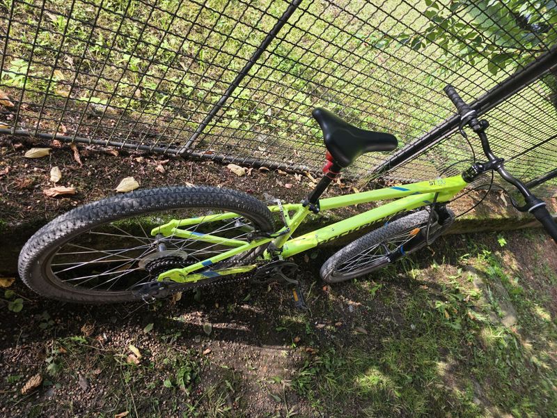 Horské kolo Rockrider st100