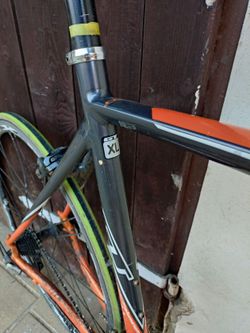 Prodám silniční kolo GT 3series