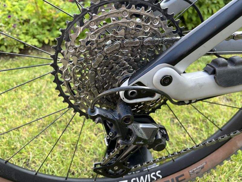 CANYON NEURON CF SL 8.0