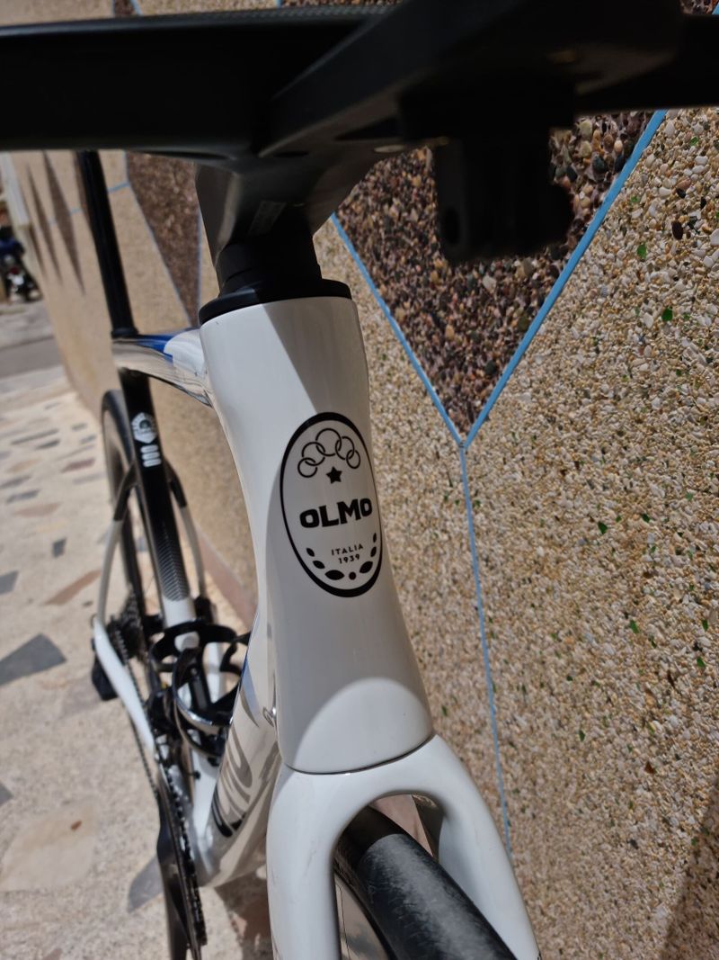 OLMO Nerax – italská raketa na Ultegře Di2 12sp 