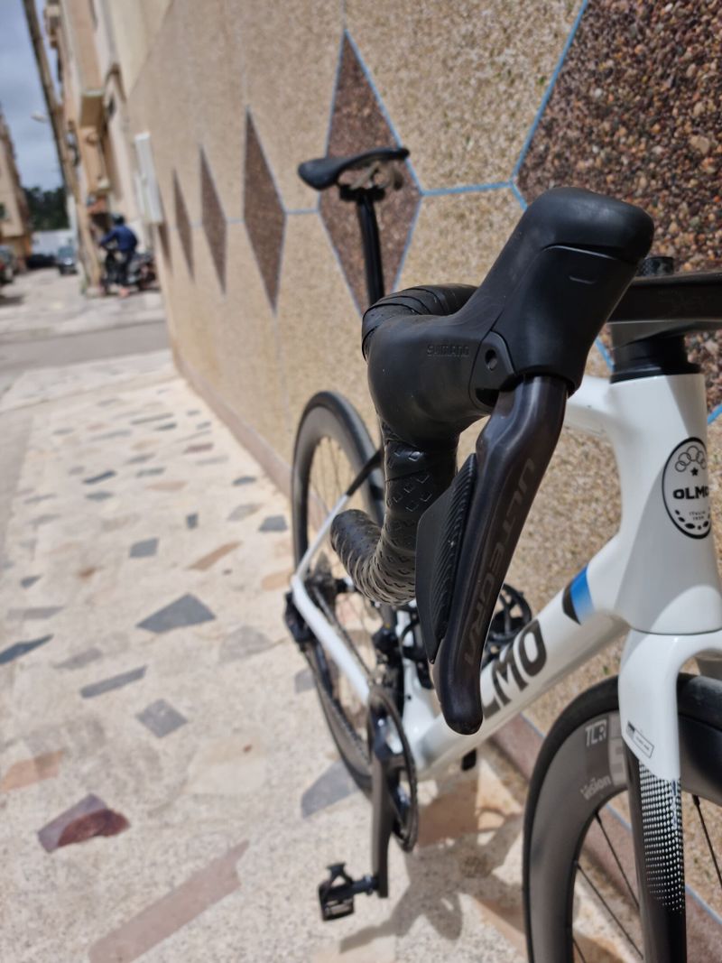 OLMO Nerax – italská raketa na Ultegře Di2 12sp 